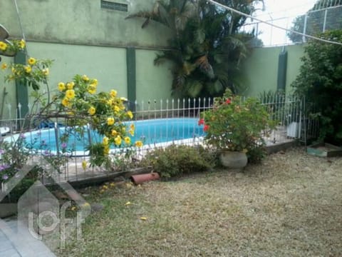 Image 19 - 233767